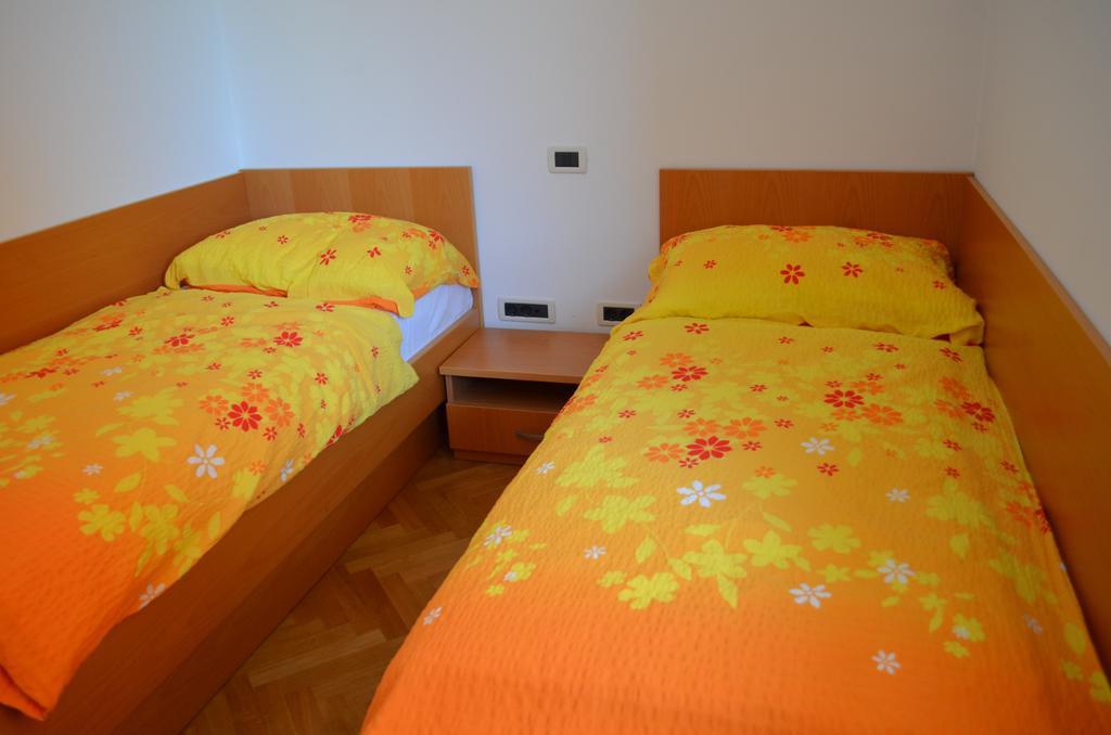 Apartment Brumec Bohinj Habitación foto